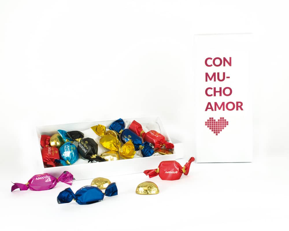 caja de bombones "con mucho amor"