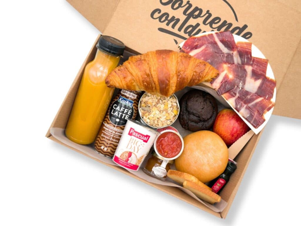 Desayuno clásico en caja